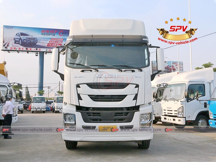3 Axles Prime Mover ISUZU GIGA - F 3 Axles Prime Mover ISUZU GIGA - F